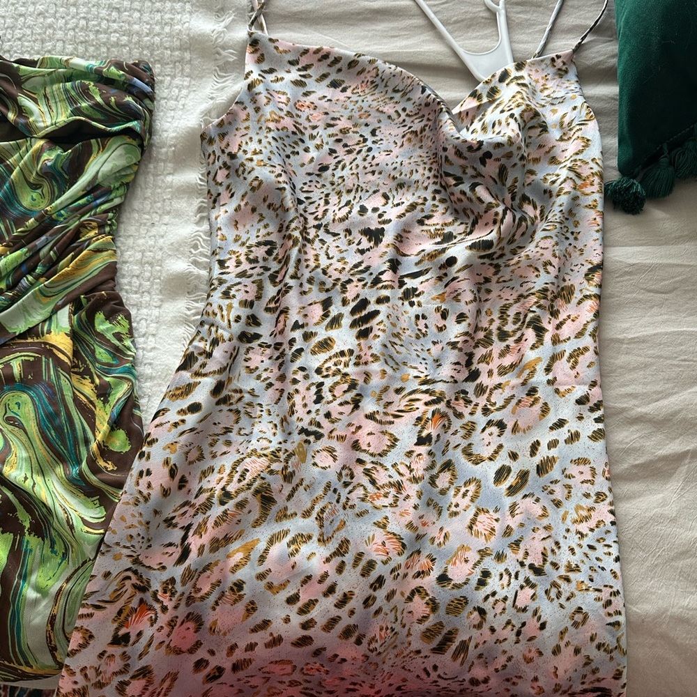 12th tribe silk neck cowl cheetah pastel dress size large